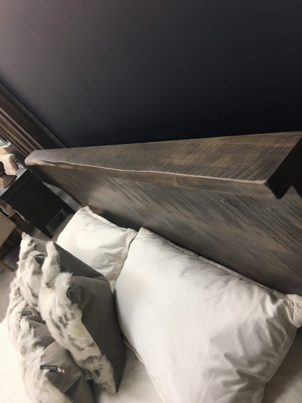 LIVE EDGE RUSTIC BED - Image 6