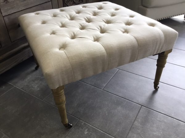 ROLLING TUFTED OTTOMAN - Image 2